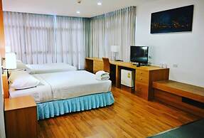 Ebina House