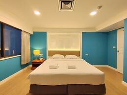 Ebina House