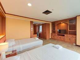 Ebina House