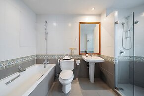 Grand Diamond Suite