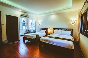 Baan Thai Resort
