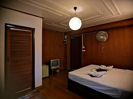 Baan Thai Resort
