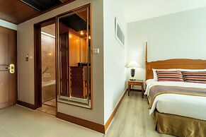 Century Park Hotel
