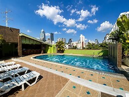 Woraburi Sukhumvit Hotel & Resort