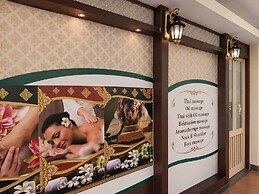 Woraburi Sukhumvit Hotel & Resort