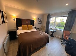 Staverton Park Hotel & Golf Club