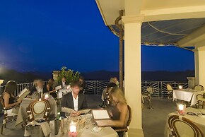 Villa La Borghetta Resort