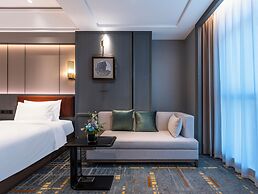 Wyndham Grand Plaza Royale Ningbo