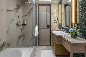 Wyndham Grand Plaza Royale Ningbo