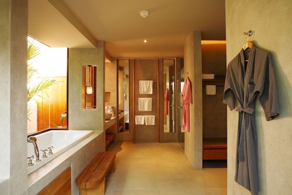 Sri Panwa Phuket Luxury Pool Villa Hotel