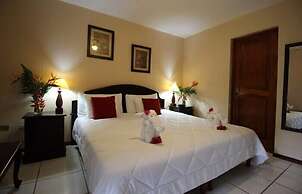 La Catalina Hotel and Suites
