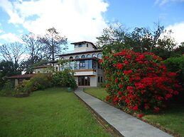 La Catalina Hotel and Suites
