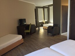 Hotel Euro Moniz