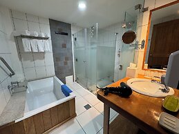 ARQUEOLOGO EXCLUSIVE SELECTION - Casa Peralta