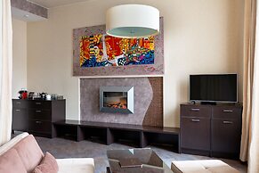 Nevsky Forum Hotel
