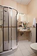 Nevsky Forum Hotel