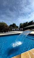 Raices Esturión Hotel