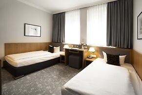 Townhouse Hotel