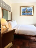 Sunset Beach Resort