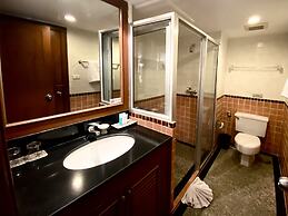 Sunset Beach Resort