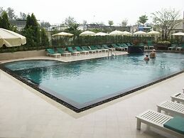 Long Beach Cha-Am Hotel