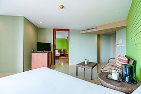Long Beach Cha-Am Hotel
