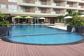 Long Beach Cha-Am Hotel