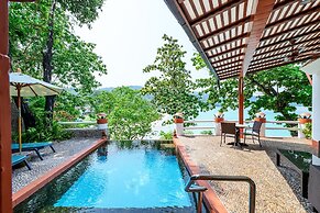 Mom Tri's Villa Royale