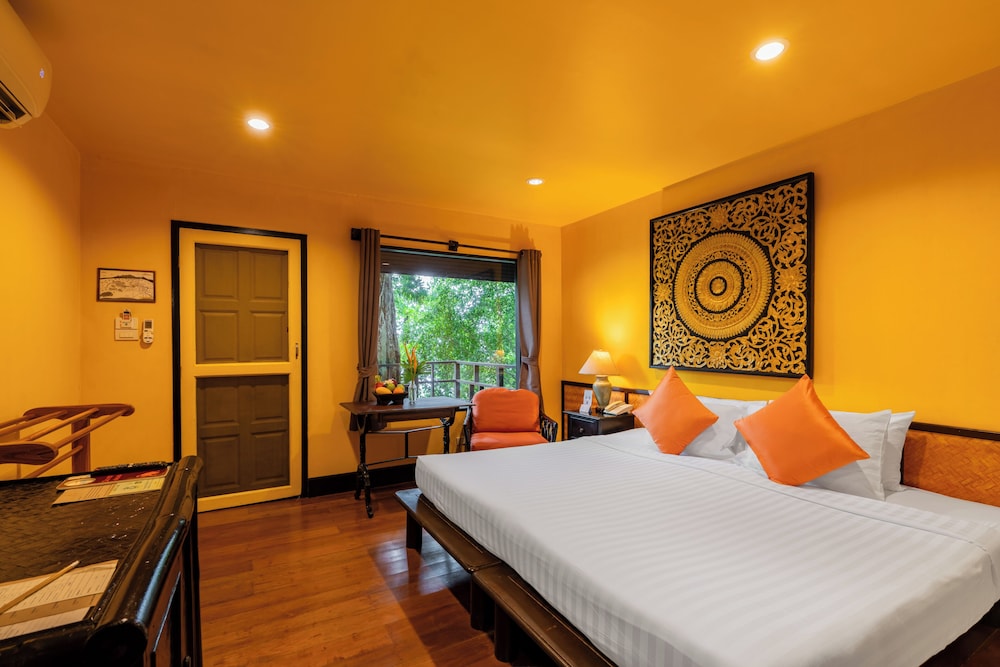 Baan Krating Phuket Resort