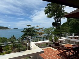 Baan Krating Phuket Resort
