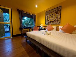 Baan Krating Phuket Resort