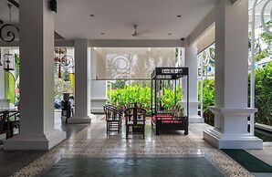 The Old Phuket - Karon Beach Resort