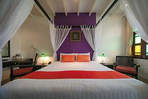 The Old Phuket - Karon Beach Resort