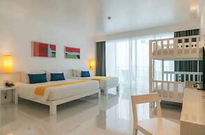 The Old Phuket - Karon Beach Resort