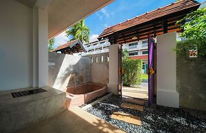The Old Phuket - Karon Beach Resort