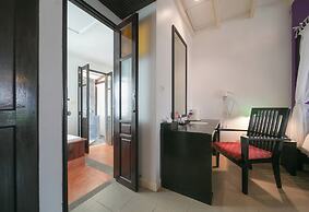 The Old Phuket - Karon Beach Resort