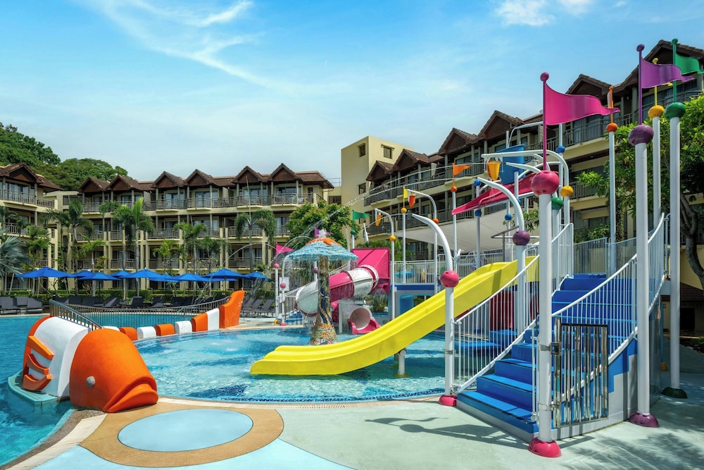 Phuket Marriott Resort & Spa, Merlin Beach