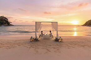 Phuket Marriott Resort & Spa, Merlin Beach