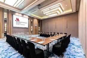 Phuket Marriott Resort & Spa, Merlin Beach
