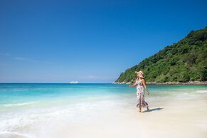 Phuket Marriott Resort & Spa, Merlin Beach