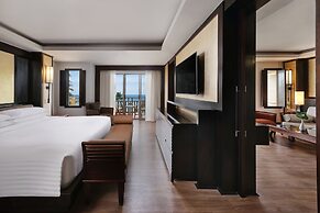 Phuket Marriott Resort & Spa, Merlin Beach