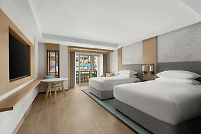 Phuket Marriott Resort & Spa, Merlin Beach