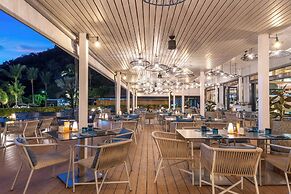 Phuket Marriott Resort & Spa, Merlin Beach