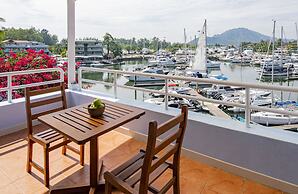 NH Boat Lagoon Phuket Resort