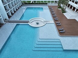 Patong Beach Hotel by See2Sea