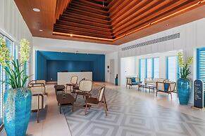 Patong Beach Hotel by See2Sea