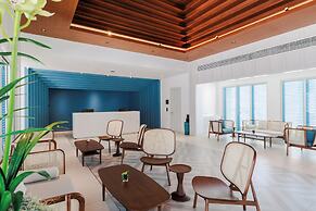 Patong Beach Hotel by See2Sea