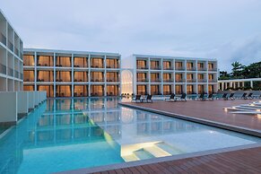 Patong Beach Hotel by See2Sea
