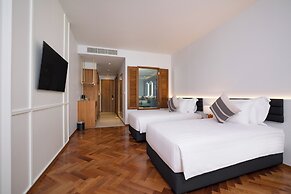 Patong Beach Hotel by See2Sea