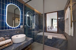 Patong Beach Hotel by See2Sea